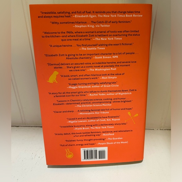 Lessons in Chemistry - Picture 3 of 4